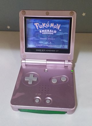 Game Boy Advance SP Rosa AGS-001 Con Tapa (LEED)