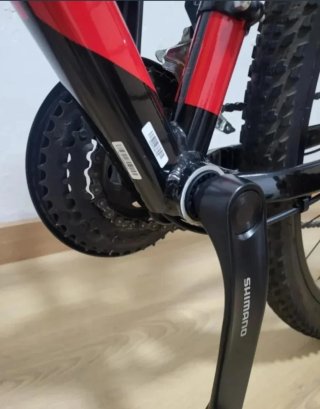 Bicicleta GHOST Negra y Roja
