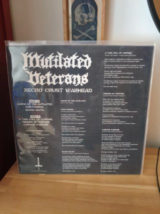 Mutilated Veterans - Necro Crust Warhead EP Vinilo