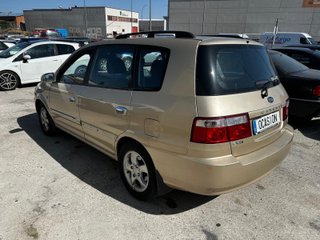 Kia Carens 2.0 CRDI VGT EX
