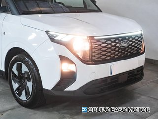 Ford E-Transit Courier TRANSIT COURIER BEV 54KWH 100KW TREND AUTO 136 4P