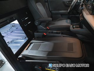 Ford E-Transit Courier TRANSIT COURIER BEV 54KWH 100KW TREND AUTO 136 4P