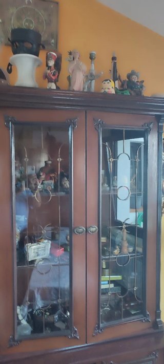 Colección de antigüedades y objetos vintage