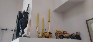 Colección de antigüedades y objetos vintage