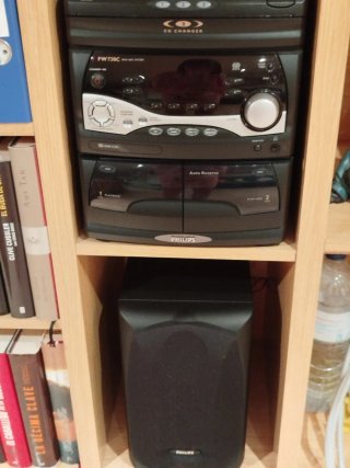 Mini cadena Philips FW730C CD Charger
