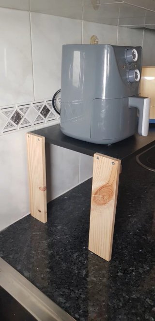 Estante organizador para microondas y freidora