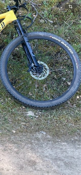 Llanta Specialized