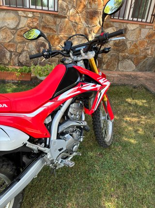 Honda CRF250LA (Con ABS) 2017 como nueva