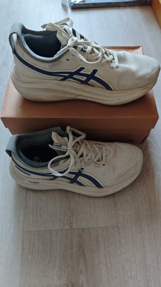 Asics Gel-Nimbus 27 41 1/3