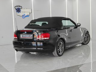 BMW Serie 1 2011 E88 Cabrio 118i Muy Pocos KM!