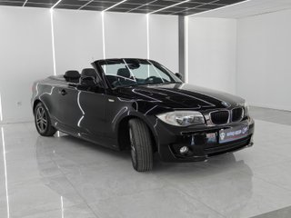 BMW Serie 1 2011 E88 Cabrio 118i Muy Pocos KM!