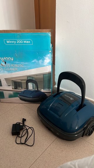 Robot Limpiafondos Winny 200 Max