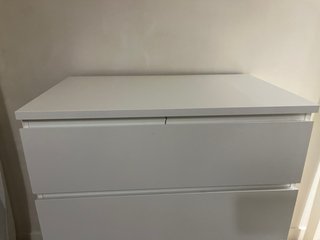 Cómoda blanca Ikea Malm
