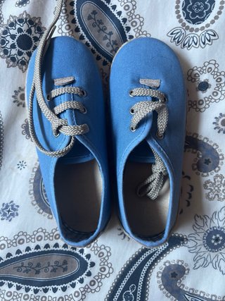 Alpargatas niño azul