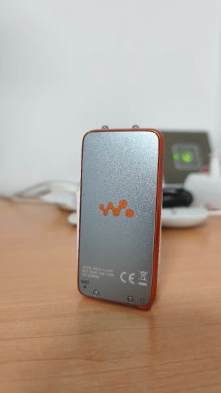 Sony Walkman Naranja/Plata