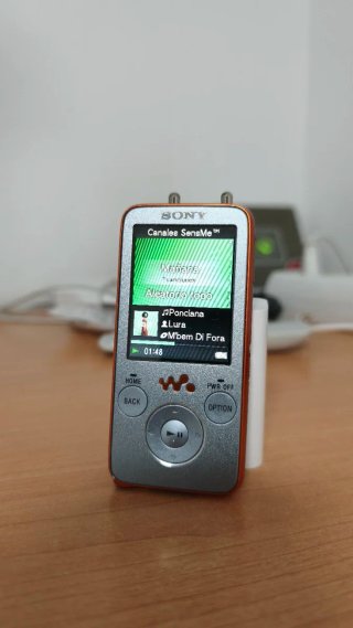 Sony Walkman Naranja/Plata