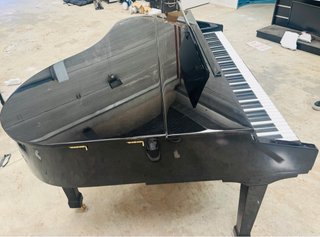 Piano digital cola Artesia AG50