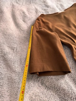Top H&M Edition taglia S marrone