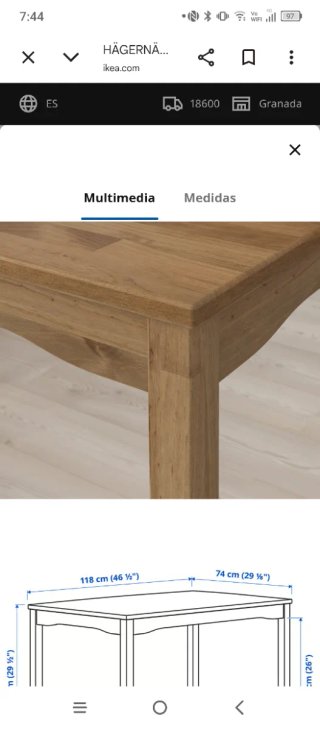 Mesa de cocina y 4 sillas de madera