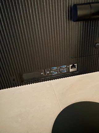LENOVO ThinkCentre M920z All-in-One – Intel i7