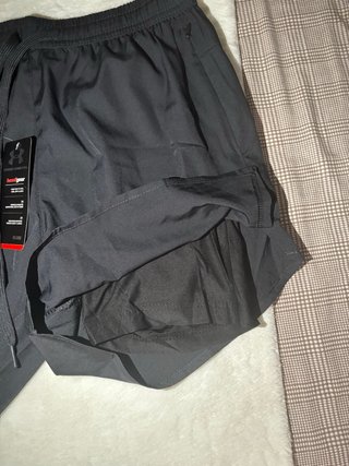 Pantalon Under amrour con mallas