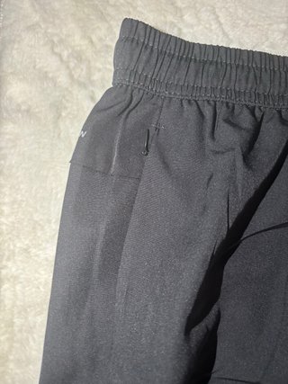 Pantalon Under amrour con mallas