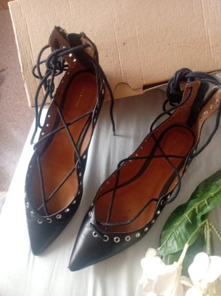 Zapatos planos Zara negros talla 38