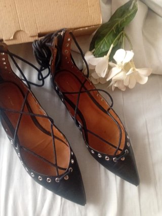 Zapatos planos Zara negros talla 38