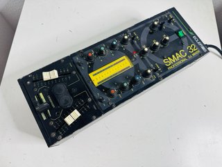 Mesa de mezclas DJ Ecler SMAC 32