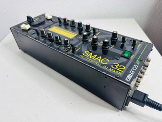 Mesa de mezclas DJ Ecler SMAC 32