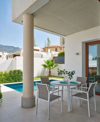 Casa adosada en alquiler en Lomas de Marbella Club - Puente Romano en Marbella