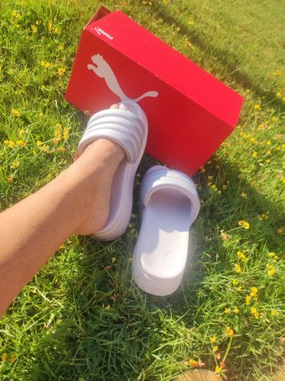 Puma Chanclas plata empeine acolchado suela cloud