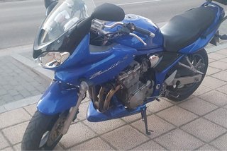 Suzuki Bandit 600 Azul