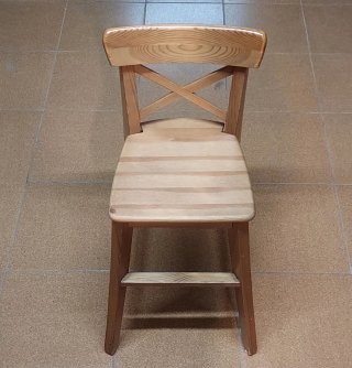 Sgabello rustico in legno massello