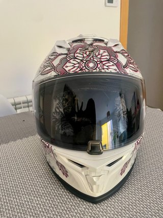 Casco Scorpion Blanco y Rosa. XXS (52cm)