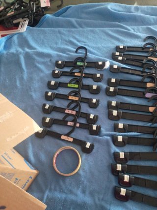 Perchas de pinza de plástico