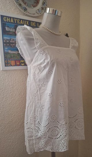 Blusa Guess Blanca Bordada