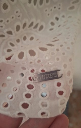 Blusa Guess Blanca Bordada