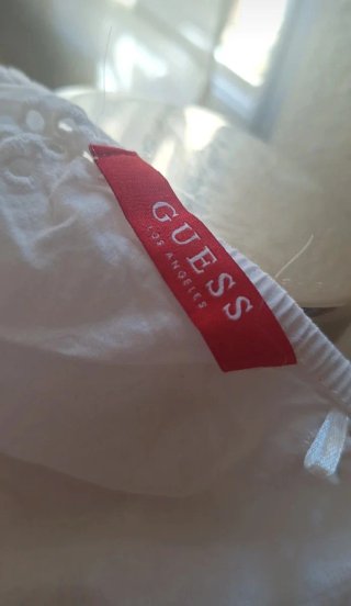 Blusa Guess Blanca Bordada