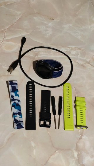 Garmin Forerunner 935 GPS Correas + Cargador