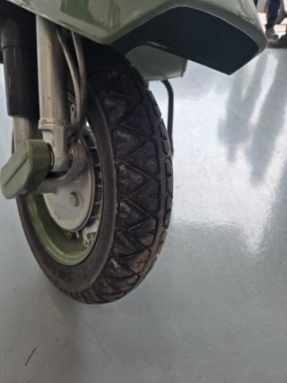 Vespa PK75 Verde