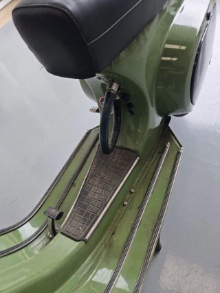 Vespa PK75 Verde