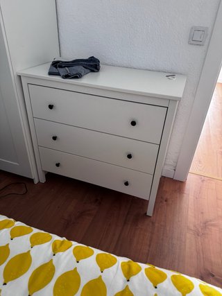 Cómoda 3 cajones Ikea blanca