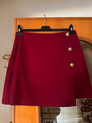 Completo gonna bordeaux e top argento