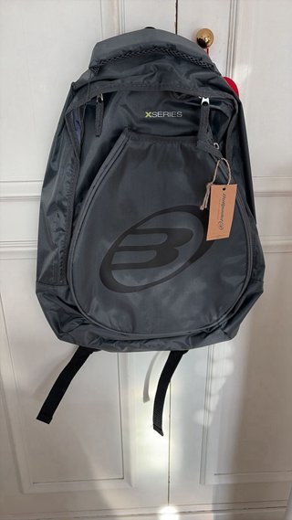 Pala de pádel Bullpadel Game W y mochila Bullpadel