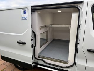 Nissan NV300 2020