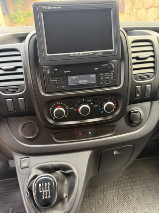 Nissan NV300 2020