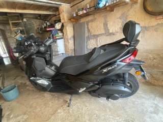 Yamaha XMAX 125 Tech MAX Negra