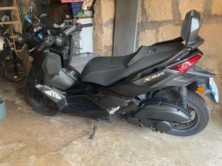 Yamaha XMAX 125 Tech MAX Negra