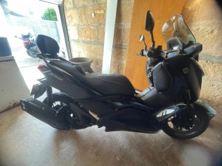 Yamaha XMAX 125 Tech MAX Negra